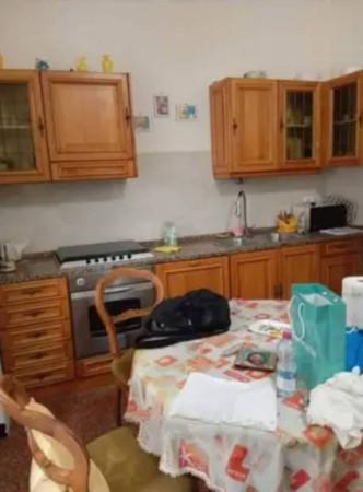 appartamento in vendita a Genova in zona Sestri Ponente