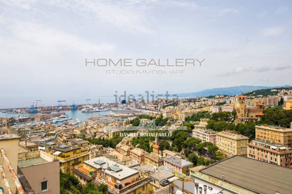 appartamento in vendita a Genova in zona Castelletto