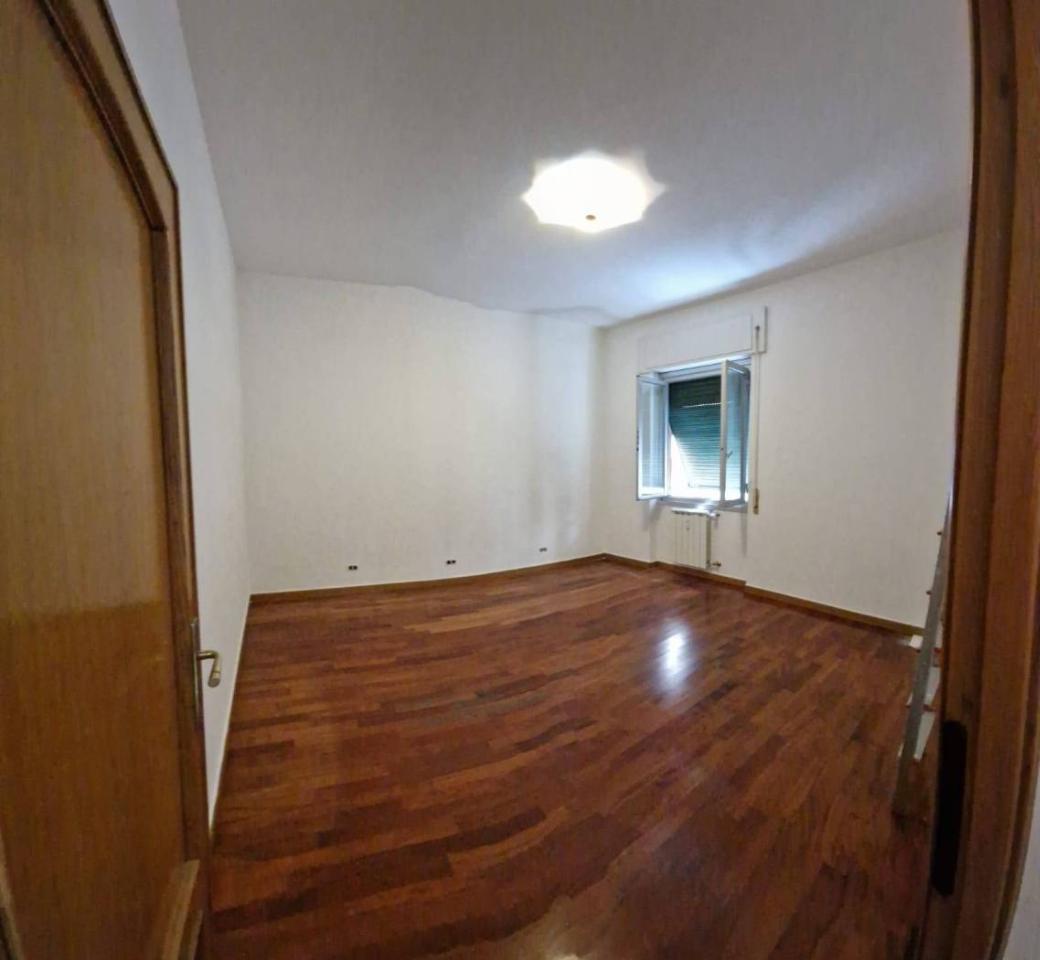appartamento in vendita a Genova in zona Marassi
