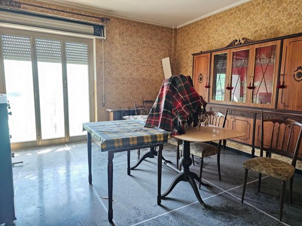 appartamento in vendita a Genova in zona Palmaro / Pra'