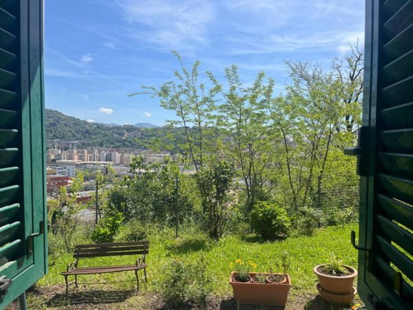 appartamento in vendita a Genova in zona Cornigliano