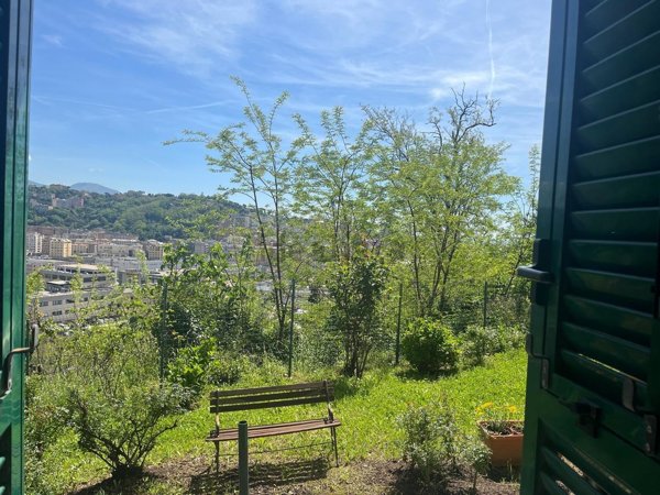 appartamento in vendita a Genova in zona Cornigliano