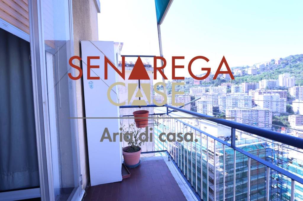 appartamento in vendita a Genova in zona Lagaccio / Granarolo