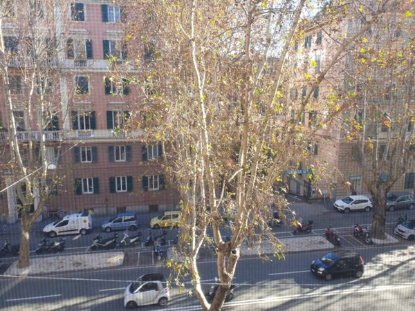 appartamento in vendita a Genova in zona Foce