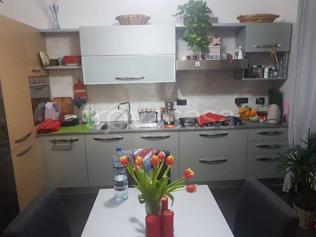 appartamento in vendita a Genova in zona Sestri Ponente
