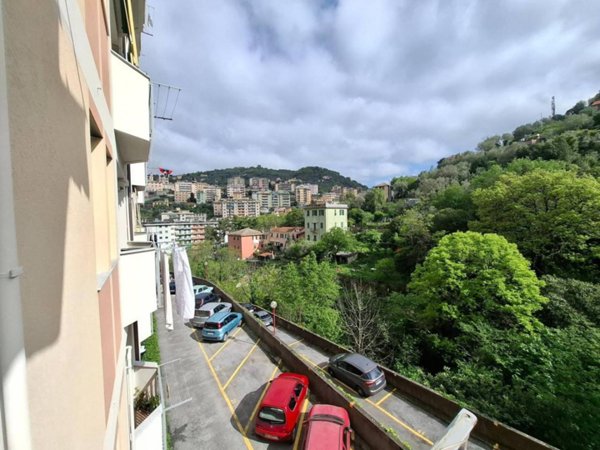 appartamento in vendita a Genova in zona Quezzi