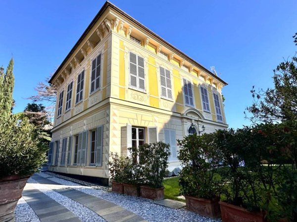 appartamento in vendita a Genova in zona Albaro
