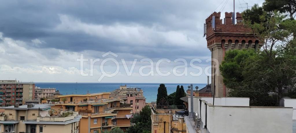 casa indipendente in vendita a Genova