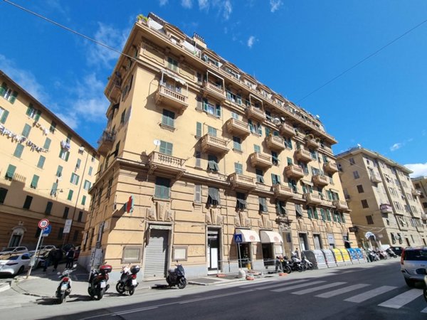 appartamento in vendita a Genova in zona Marassi