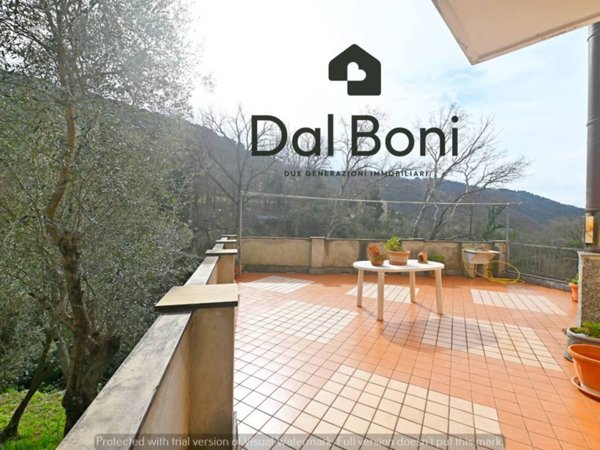 casa indipendente in vendita a Genova in zona San Gottardo/Sant'Eusebio