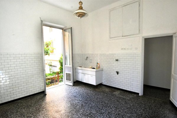 appartamento in vendita a Genova in zona Voltri