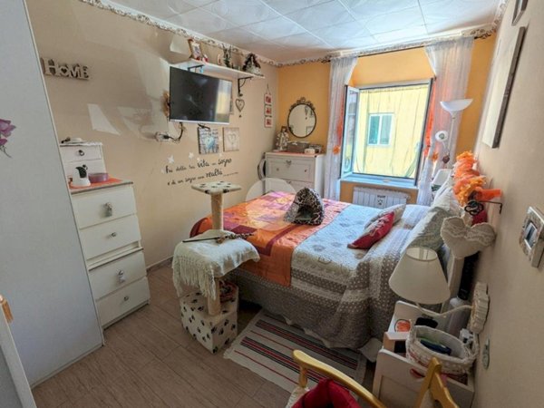 appartamento in vendita a Genova in zona Certosa