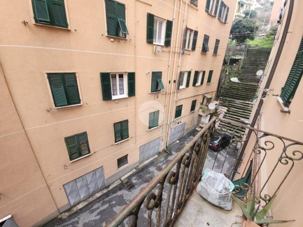 appartamento in vendita a Genova in zona Certosa