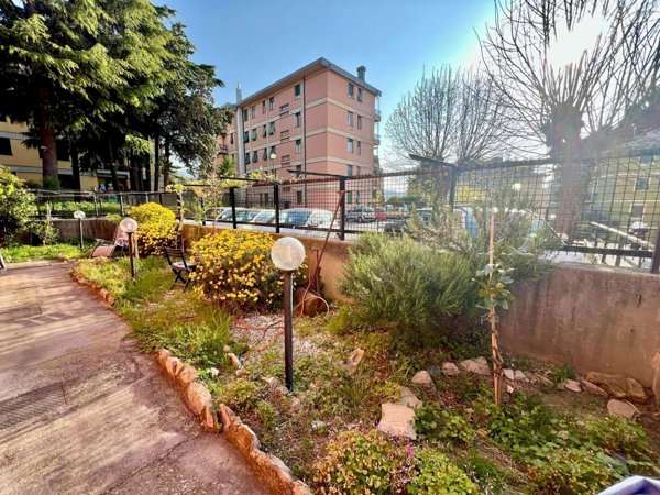 appartamento in vendita a Genova in zona DiNegro