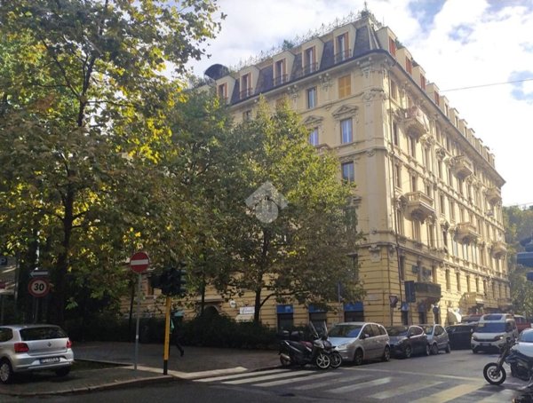 appartamento in vendita a Genova in zona Foce