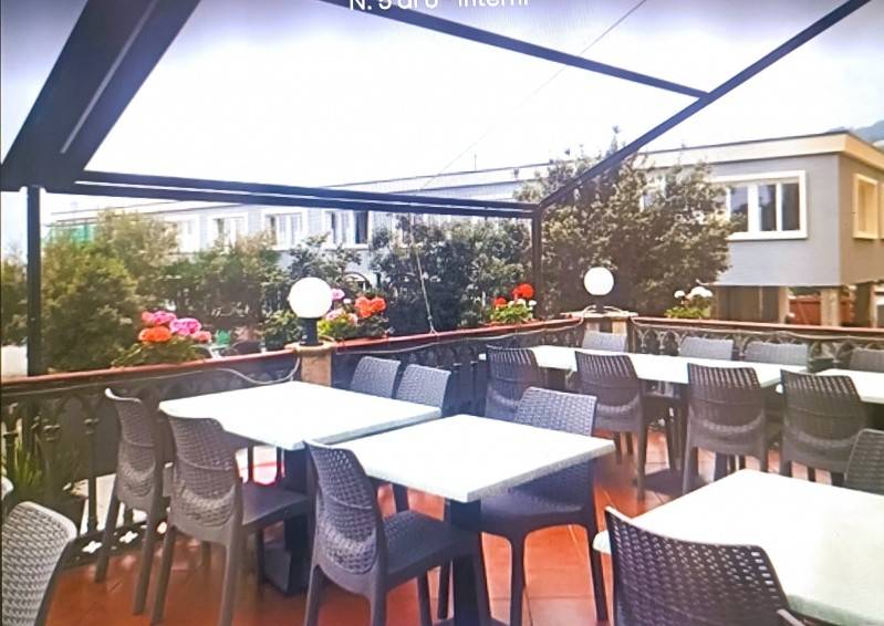 negozio in vendita a Genova in zona Palmaro / Pra'