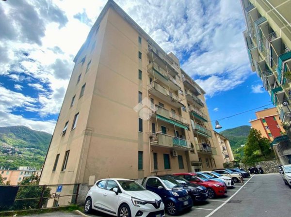 appartamento in vendita a Genova in zona Struppa