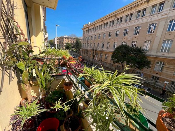 appartamento in vendita a Genova