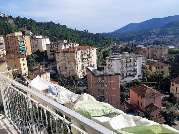 appartamento in vendita a Genova in zona Pontedecimo