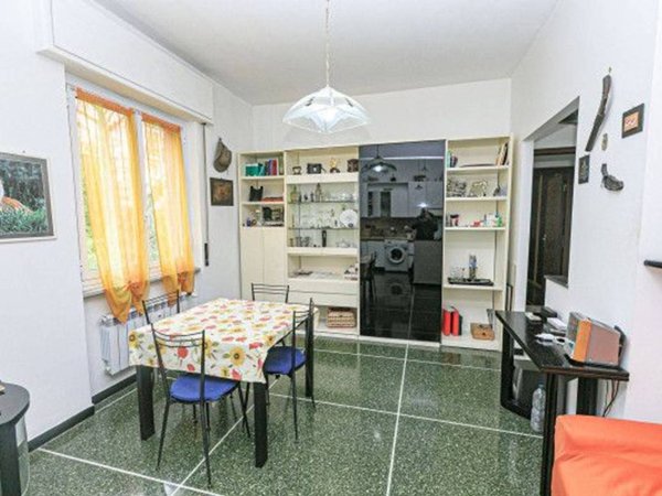 appartamento in vendita a Genova in zona Sampierdarena