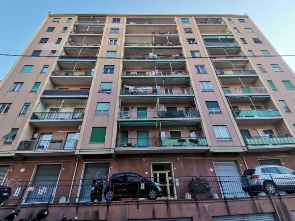 appartamento in vendita a Genova in zona Marassi