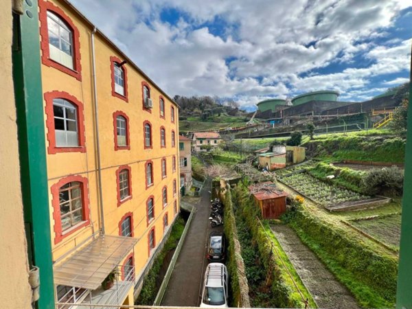 appartamento in vendita a Genova in zona Pegli