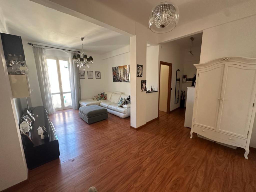 casa indipendente in vendita a Genova in zona Foce