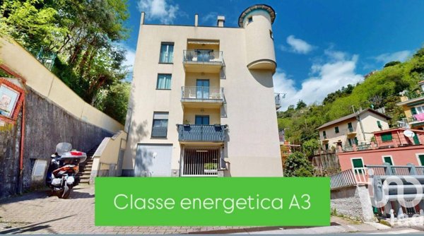 appartamento in vendita a Genova in zona Sestri Ponente