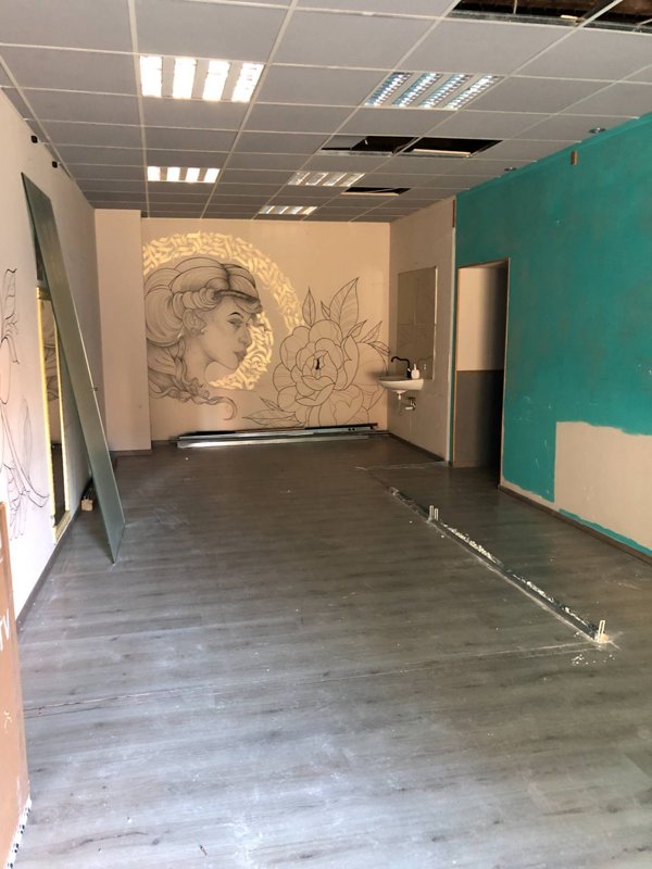 locale commerciale in vendita a Genova in zona Marassi