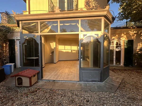 casa indipendente in vendita a Genova in zona Albaro
