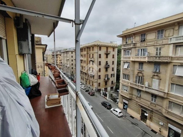 appartamento in vendita a Genova in zona Marassi