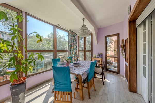 casa indipendente in vendita a Genova