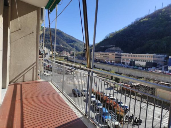 appartamento in vendita a Genova in zona Molassana
