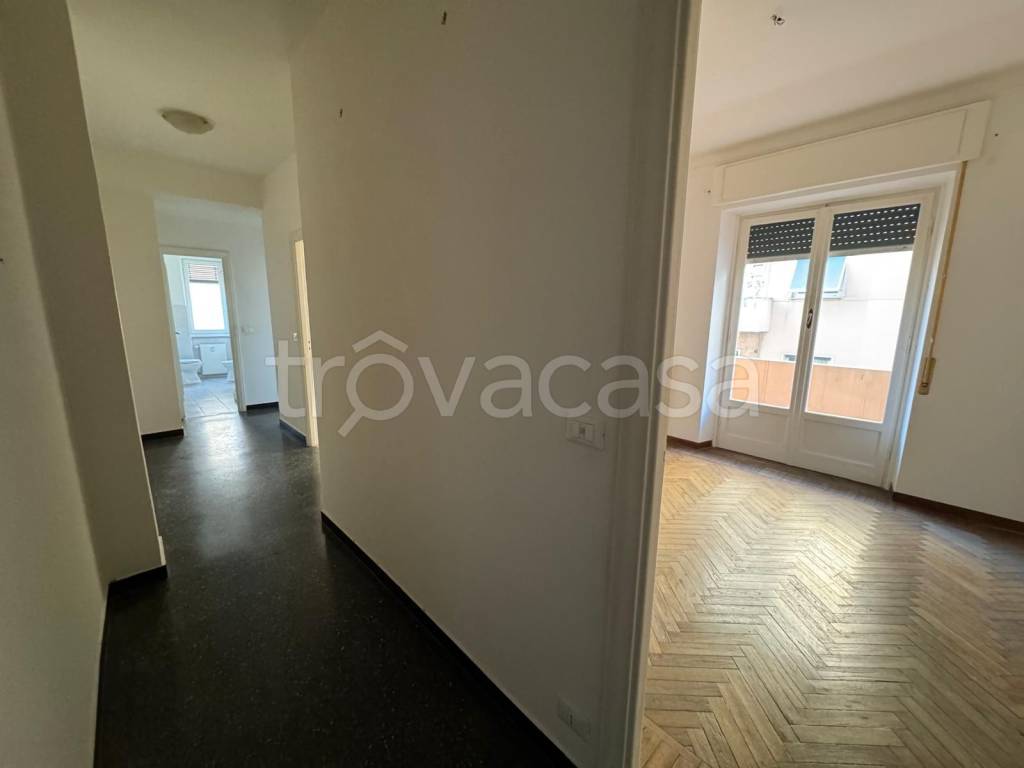 appartamento in vendita a Genova in zona Sampierdarena
