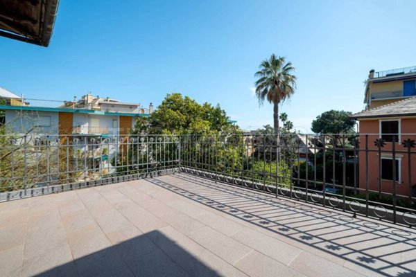 casa indipendente in vendita a Genova