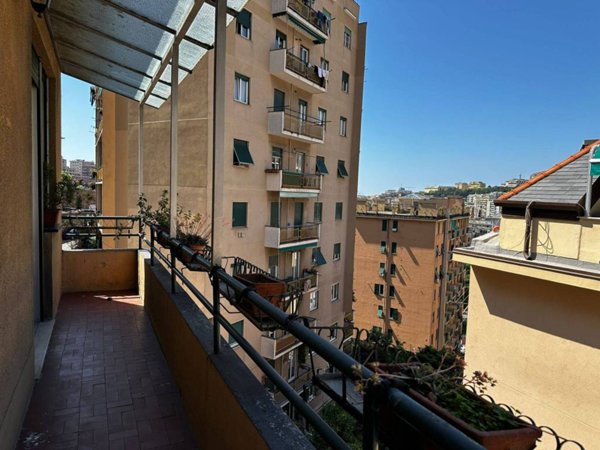 appartamento in vendita a Genova in zona Marassi