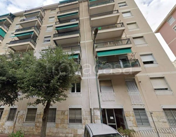appartamento in vendita a Genova in zona Lagaccio / Granarolo