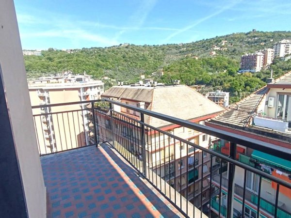 appartamento in vendita a Genova in zona Quezzi