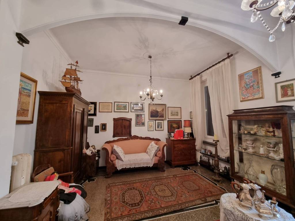 appartamento in vendita a Genova in zona Albaro