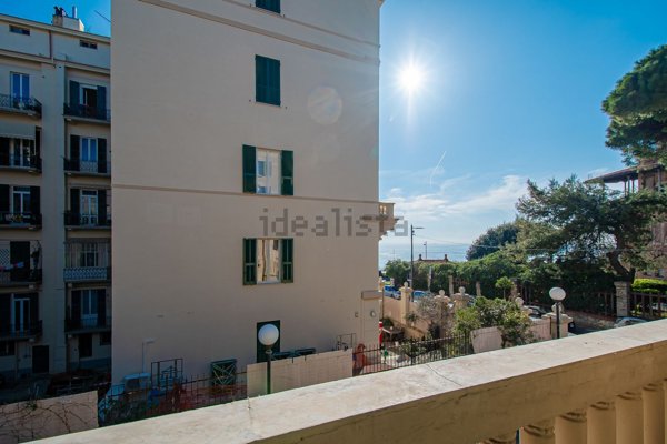 appartamento in vendita a Genova in zona Albaro