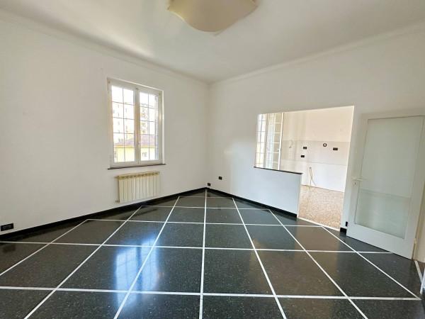 appartamento in vendita a Genova in zona Pontedecimo