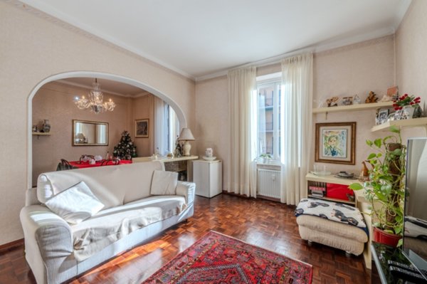 appartamento in vendita a Genova in zona Marassi