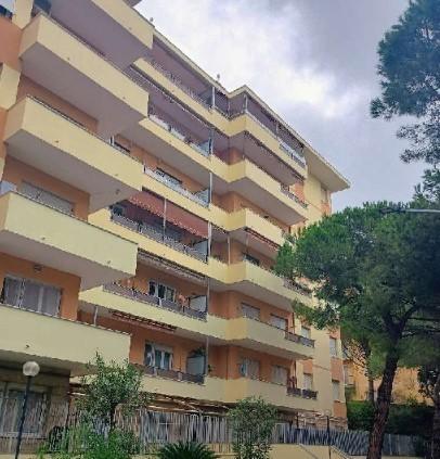 appartamento in vendita a Genova in zona Sampierdarena
