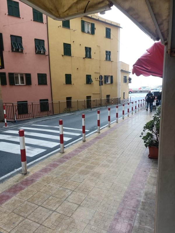 appartamento in vendita a Genova in zona Sturla