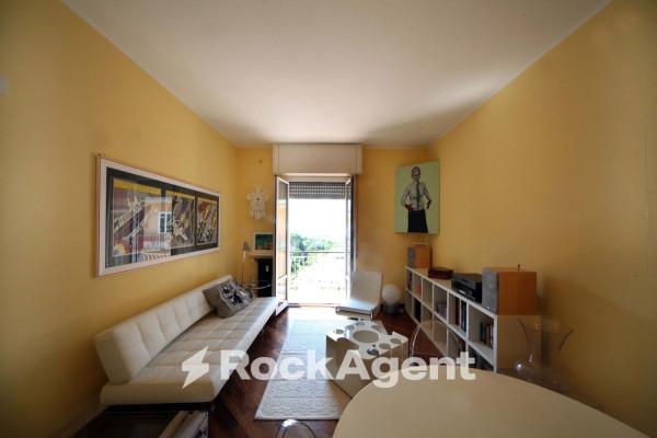 appartamento in vendita a Genova in zona Castelletto