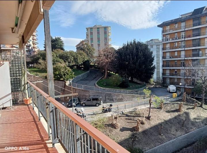 appartamento in vendita a Genova in zona Sestri Ponente