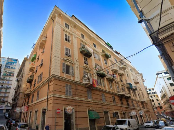 appartamento in vendita a Genova in zona Sampierdarena