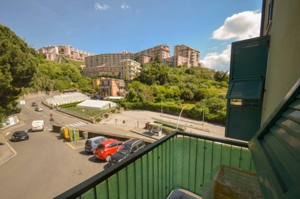 appartamento in vendita a Genova in zona Palmaro / Pra'