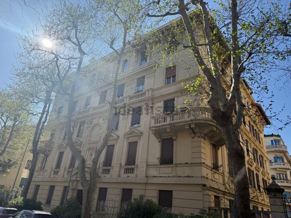 appartamento in vendita a Genova in zona Albaro