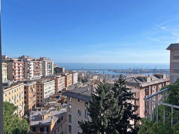 appartamento in vendita a Genova in zona Castelletto